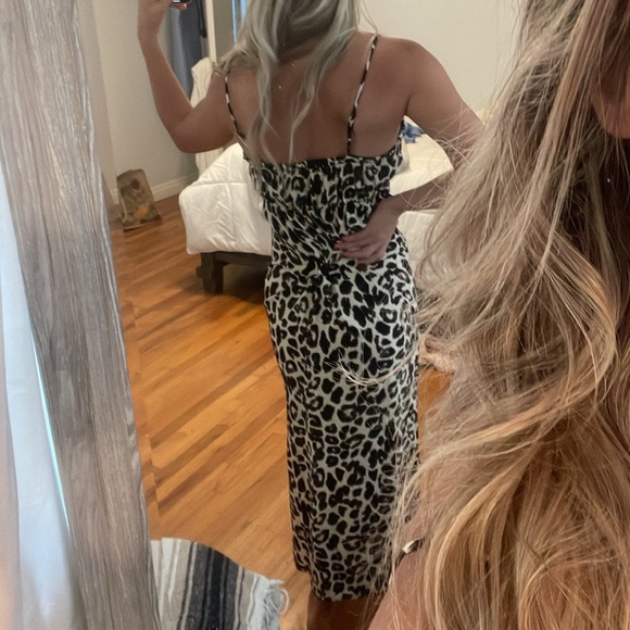 Super Cute Cheetah Print dress - Picture 4 of 6